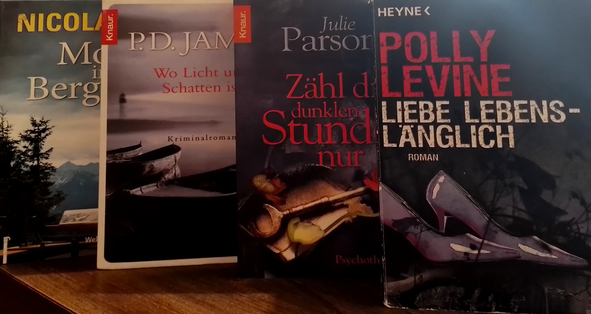 Paket mit 4 Kriminalromanen verschiedener Autoren (auch einzeln erhältlich)
